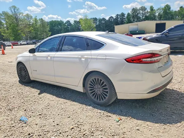 3FA6P0LU8HR247787 2017 FORD FUSION - Image 2