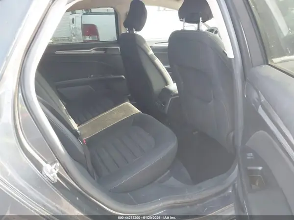 3FA6P0LU8HR248230 2017 FORD FUSION - Image 8
