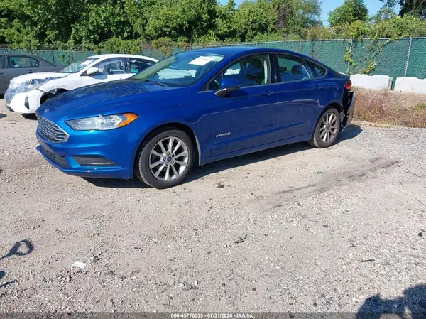 3FA6P0LU8HR250446 2017 FORD FUSION - Image 2