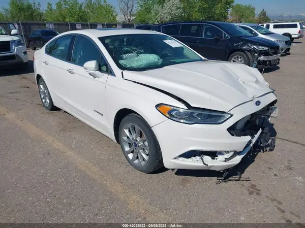 3FA6P0LU8HR274729 2017 FORD FUSION