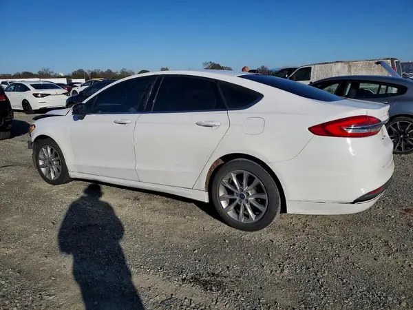 3FA6P0LU8HR285486 2017 FORD FUSION - Image 2