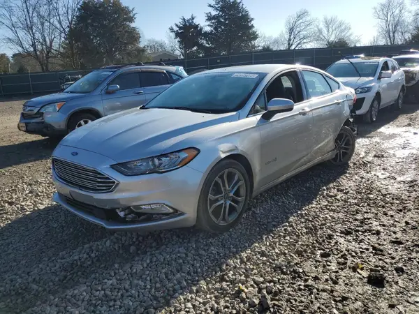 3FA6P0LU8HR285553 2017 FORD FUSION - Image 1