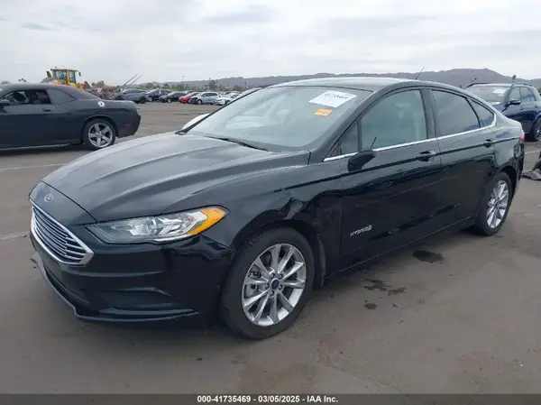 3FA6P0LU8HR287304 2017 FORD FUSION - Image 2