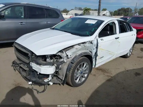 3FA6P0LU8HR295239 2017 FORD FUSION - Image 2