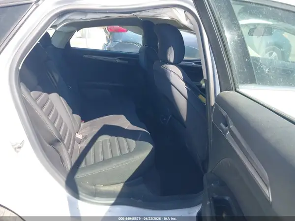 3FA6P0LU8HR295323 2017 FORD FUSION - Image 8