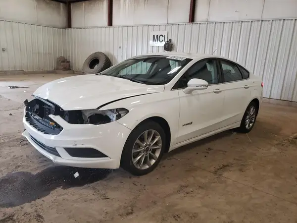 3FA6P0LU8HR296990 2017 FORD FUSION - Image 1