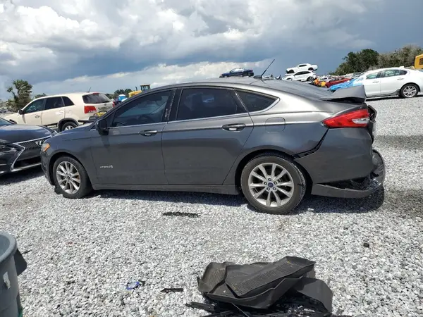 3FA6P0LU8HR300021 2017 FORD FUSION - Image 2