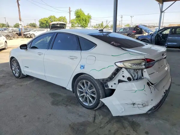 3FA6P0LU8HR302030 2017 FORD FUSION - Image 2