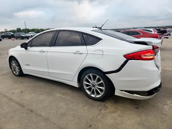 3FA6P0LU8HR306840 2017 FORD FUSION - Image 2