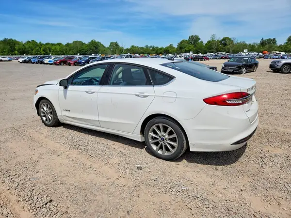3FA6P0LU8HR316025 2017 FORD FUSION - Image 2
