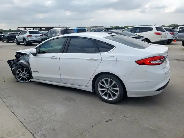 3FA6P0LU8HR356587 2017 FORD FUSION - Image 2
