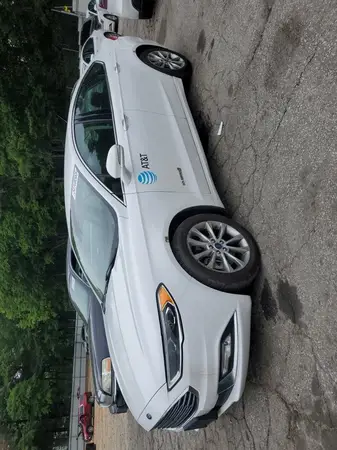 3FA6P0LU8HR359568 2017 FORD FUSION - Image 1