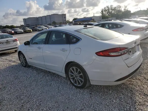 3FA6P0LU8HR359621 2017 FORD FUSION - Image 2