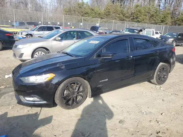 3FA6P0LU8HR374023 2017 FORD FUSION - Image 1