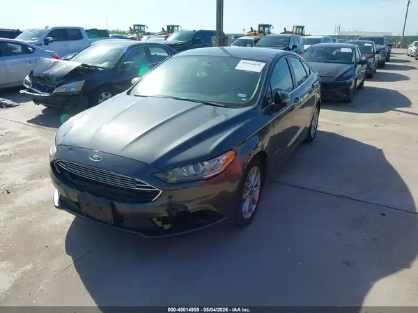 3FA6P0LU8HR374443 2017 FORD FUSION - Image 2