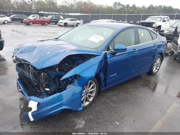 3FA6P0LU8HR381523 2017 FORD FUSION - Image 2