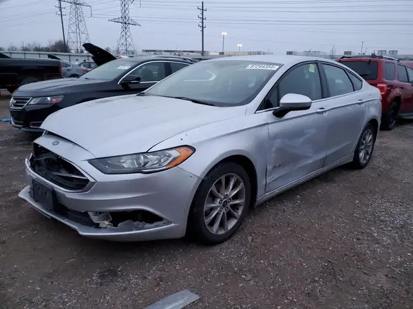 3FA6P0LU8HR381537 2017 FORD FUSION - Image 1
