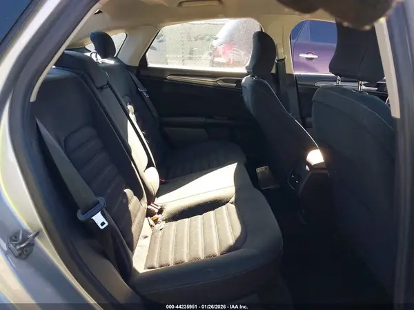 3FA6P0LU8HR385409 2017 FORD FUSION - Image 8