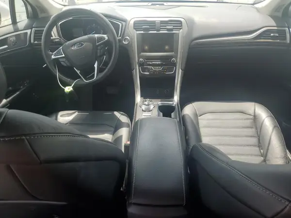 3FA6P0LU8HR400734 2017 FORD FUSION - Image 8