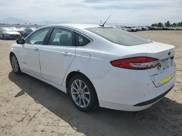 3FA6P0LU8HR408915 2017 FORD FUSION - Image 2