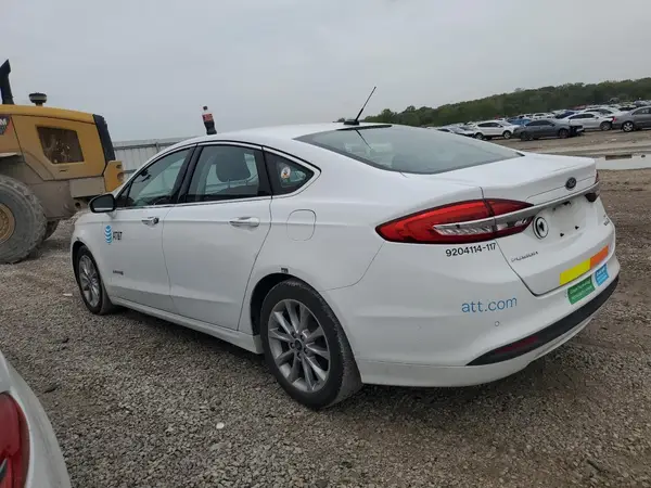 3FA6P0LU8HR409093 2017 FORD FUSION - Image 2