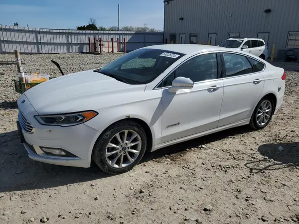 3FA6P0LU8HR409109 2017 FORD FUSION - Image 1