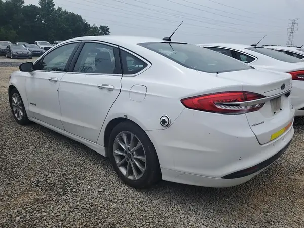 3FA6P0LU8HR409434 2017 FORD FUSION - Image 2