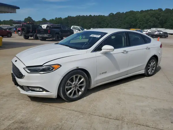 3FA6P0LU8HR409529 2017 FORD FUSION - Image 1