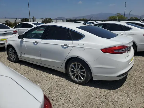 3FA6P0LU8HR409711 2017 FORD FUSION - Image 2