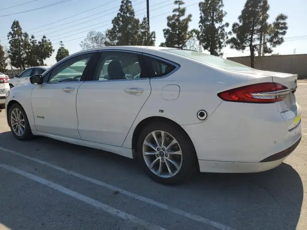 3FA6P0LU8HR409756 2017 FORD FUSION - Image 2