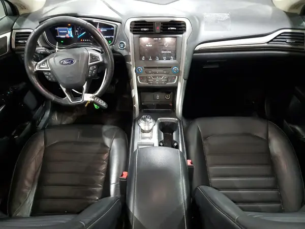 3FA6P0LU8HR410132 2017 FORD FUSION - Image 8