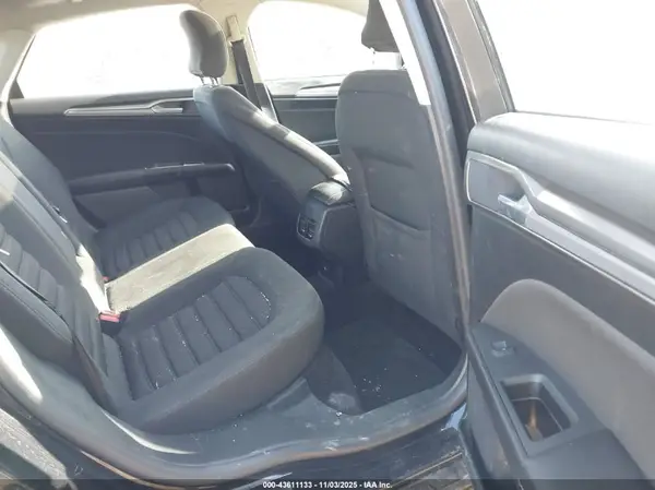 3FA6P0LU8JR101458 2018 FORD FUSION - Image 8