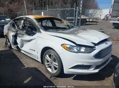 3FA6P0LU8JR115828 2018 FORD FUSION