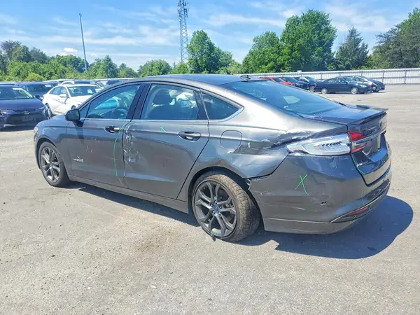 3FA6P0LU8JR116137 2018 FORD FUSION - Image 2