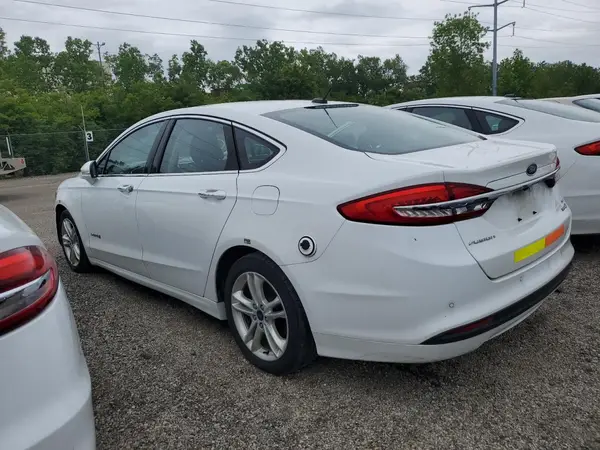 3FA6P0LU8JR118776 2018 FORD FUSION - Image 2