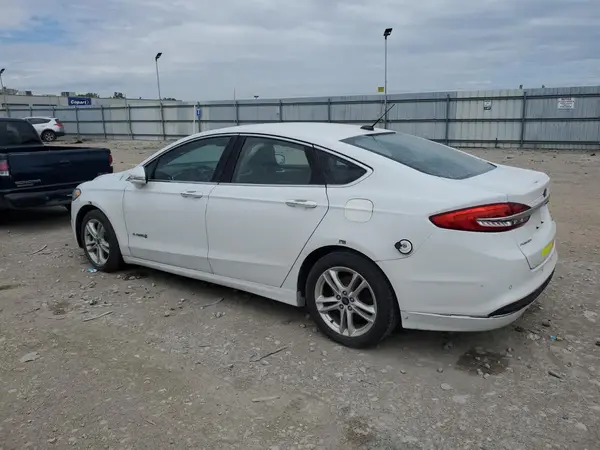 3FA6P0LU8JR118826 2018 FORD FUSION - Image 2