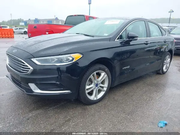 3FA6P0LU8JR119555 2018 FORD FUSION - Image 2