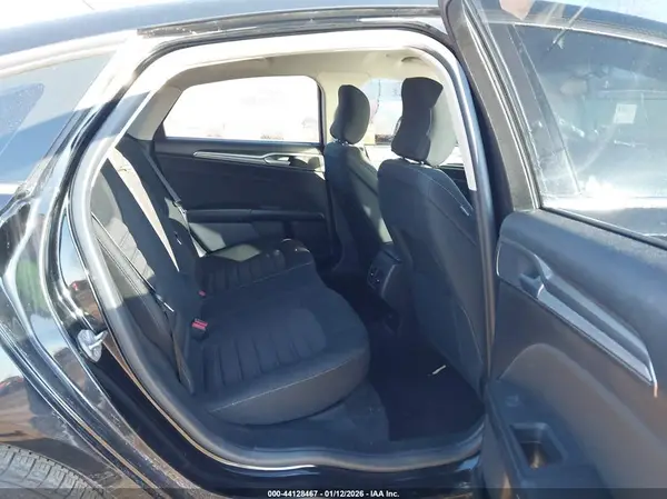 3FA6P0LU8JR124805 2018 FORD FUSION - Image 8