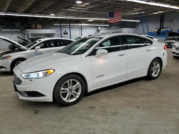 3FA6P0LU8JR129860 2018 FORD FUSION - Image 1