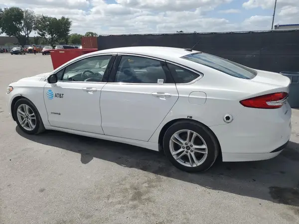 3FA6P0LU8JR129891 2018 FORD FUSION - Image 2