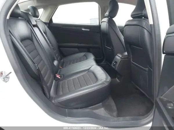 3FA6P0LU8JR132029 2018 FORD FUSION - Image 8
