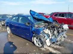 3FA6P0LU8JR133858 2018 FORD FUSION