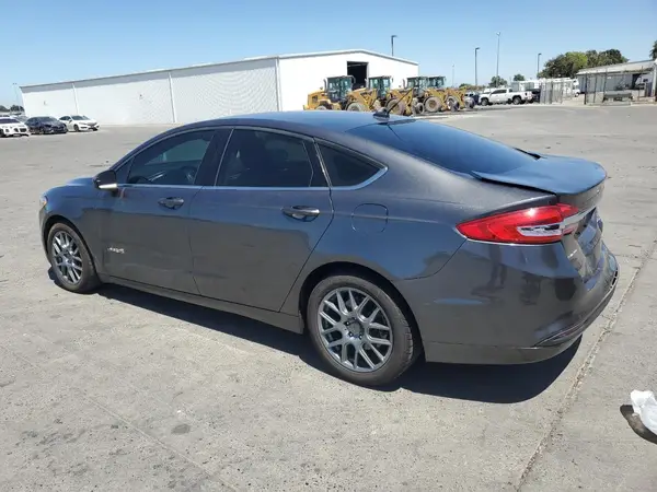 3FA6P0LU8JR139899 2018 FORD FUSION - Image 2