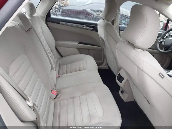 3FA6P0LU8JR141331 2018 FORD FUSION - Image 8