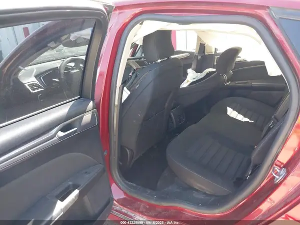 3FA6P0LU8JR141667 2018 FORD FUSION - Image 8