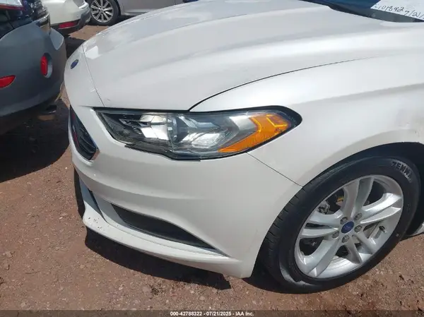 3FA6P0LU8JR144178 2018 FORD FUSION - Image 2