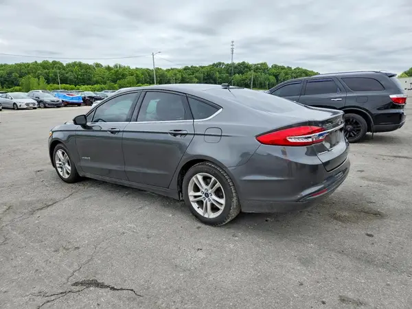 3FA6P0LU8JR147064 2018 FORD FUSION - Image 2