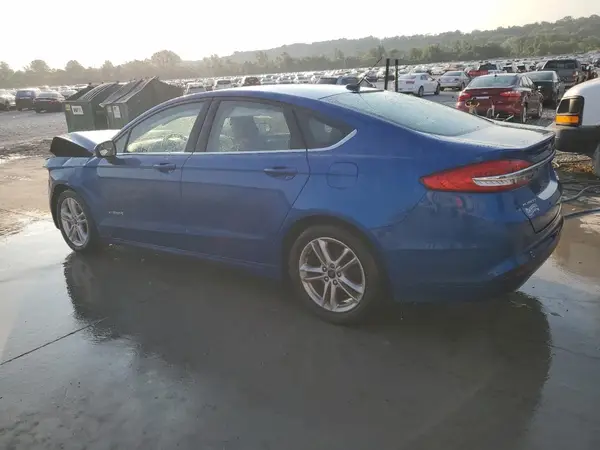 3FA6P0LU8JR147548 2018 FORD FUSION - Image 2