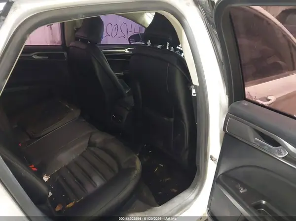 3FA6P0LU8JR149333 2018 FORD FUSION - Image 8