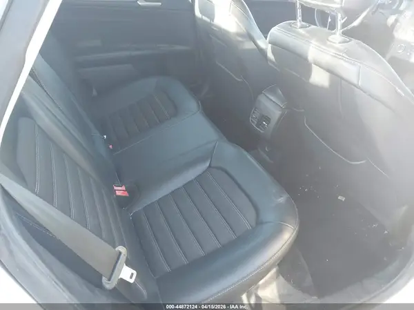 3FA6P0LU8JR155410 2018 FORD FUSION - Image 8
